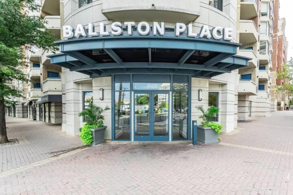 Gorgeous 2 Bedroom Bedroom Condo At Ballston Place With Gym 2011 Arlington Exterior photo